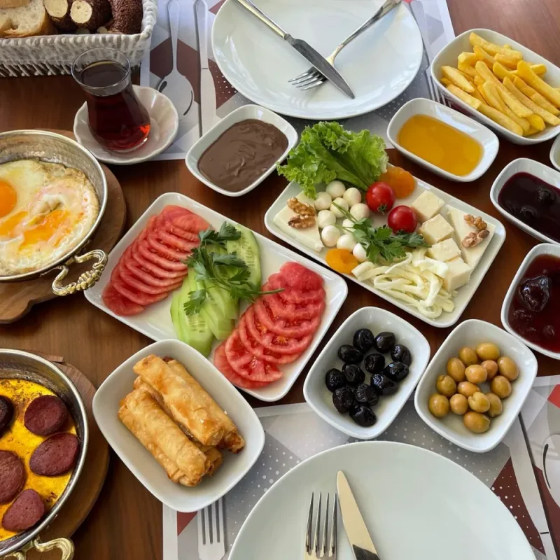 Serpme Kahvaltı
